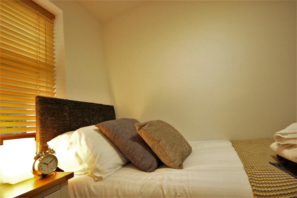 Kings Court Apartment كينغستون أبون هول المظهر الخارجي الصورة